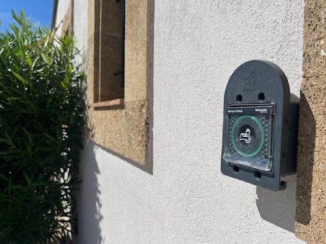 Une Nuit En Luberon Puyvert Exteriör bild