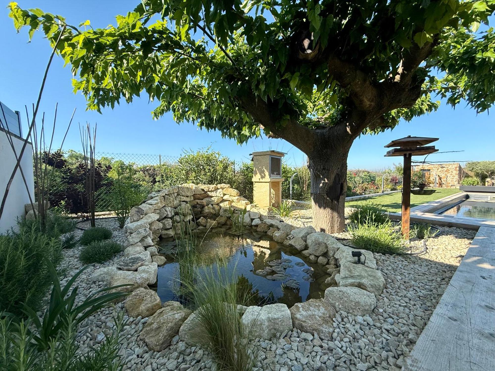 Une Nuit En Luberon Puyvert Exteriör bild